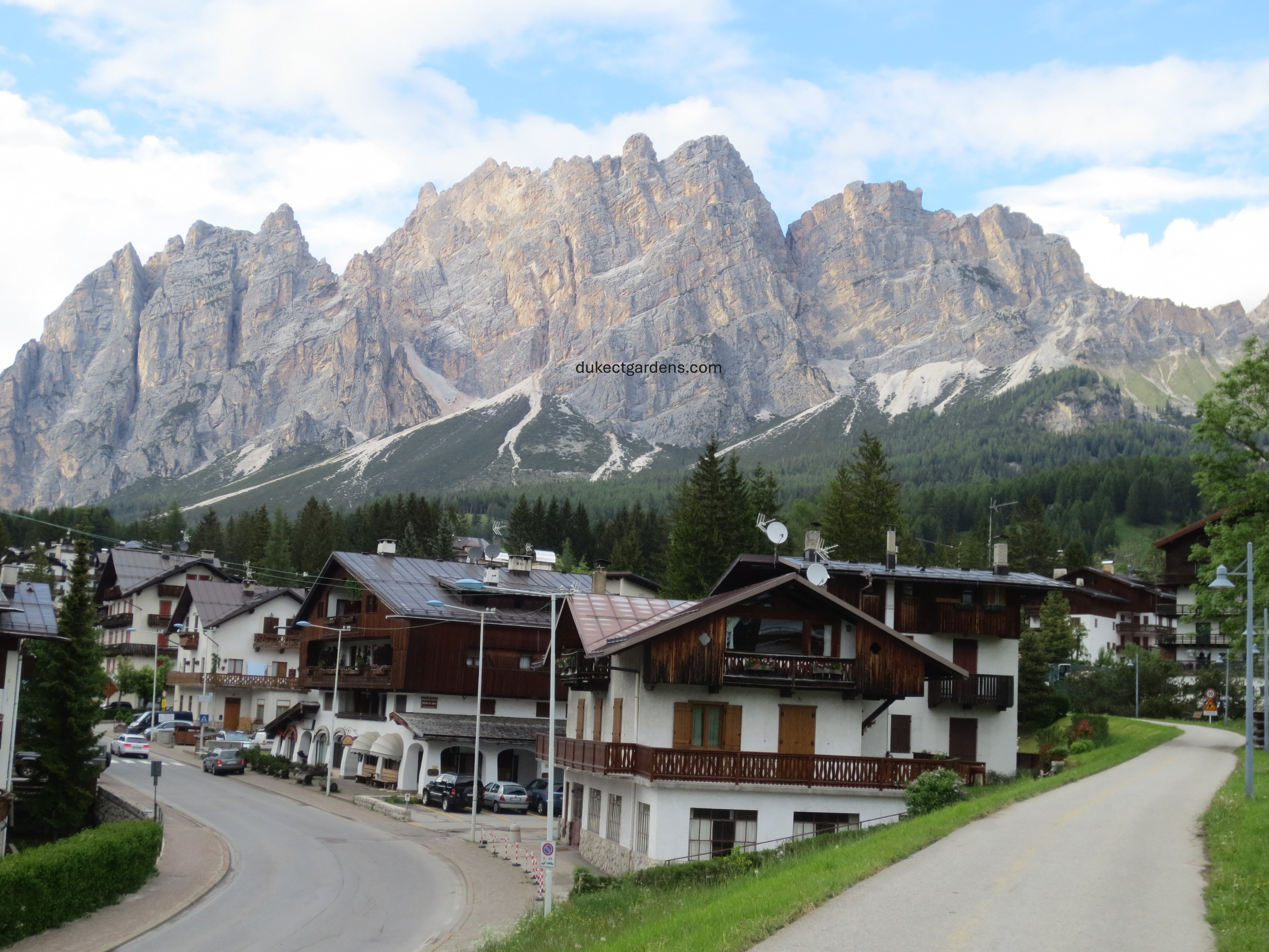 Cortina Street View
