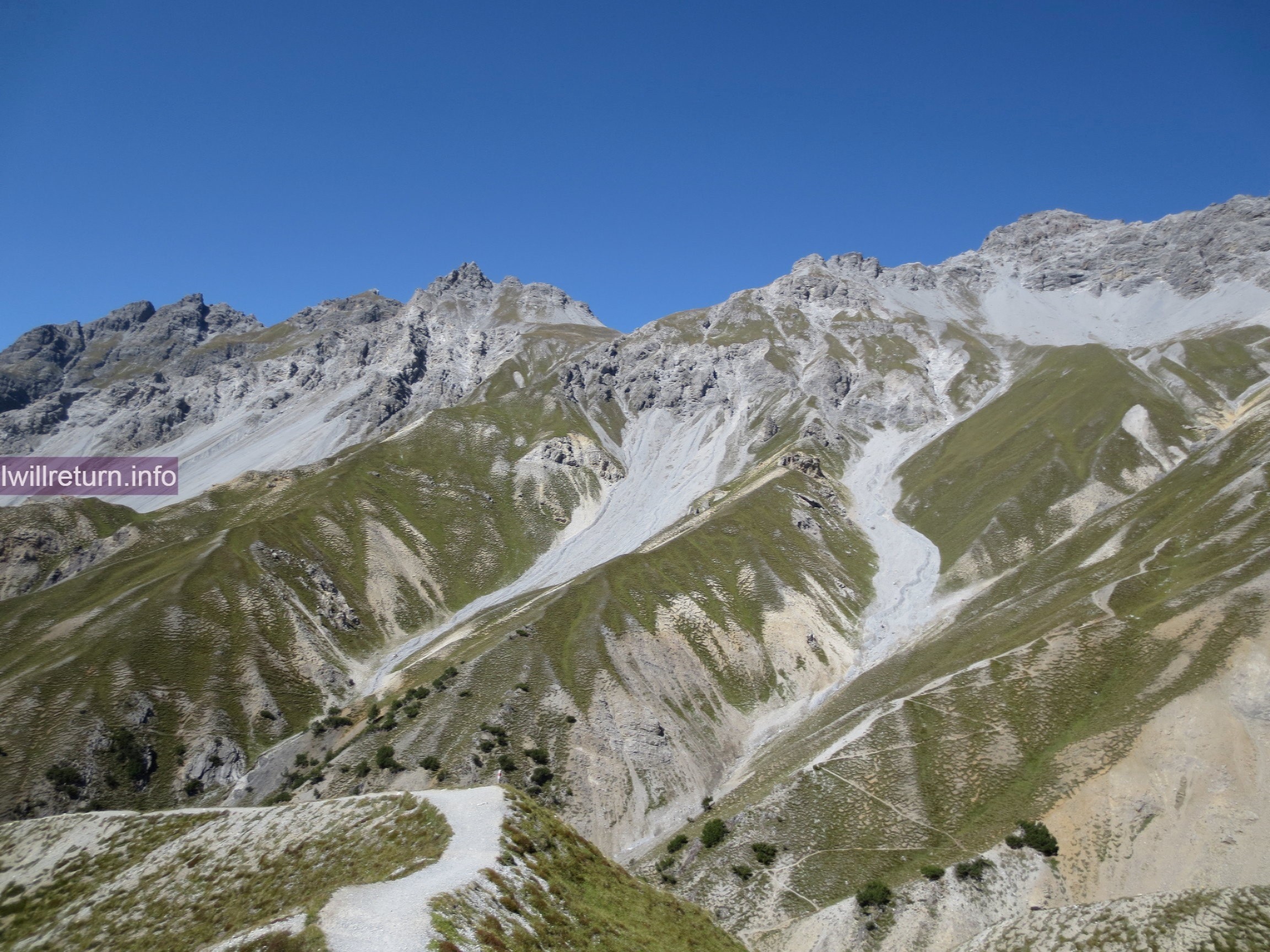 Swiss Natioanal Park: P6 Il Fuorn, Val dal Botsch, Margunet, Val da Stabelchod, P8